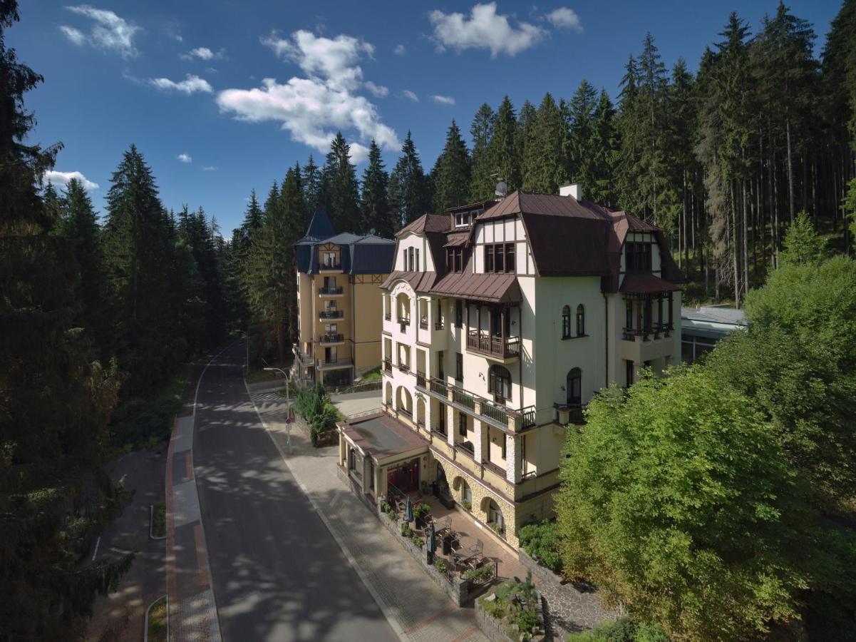 Spa Apartments St. Moritz Mariánské Lázně Exterior foto